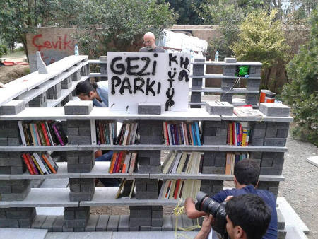 Gezi Library